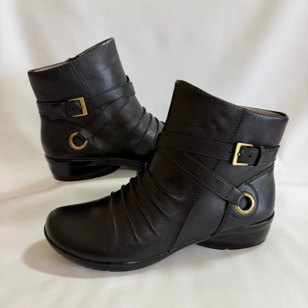 Natural Soul by Naturalizer Cycle Black Leather Ruched Ankle Boots Size 7M